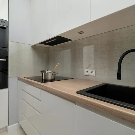 Apartament Przestronny&elegancki W Gdyni Z Parkingiem I Wanną By Renters Gdynia